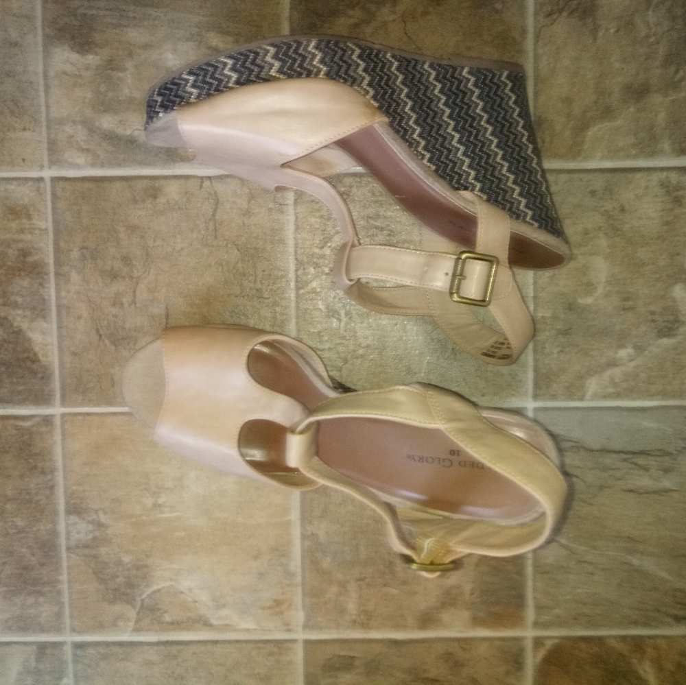 Faded Glory Wedge Sandal